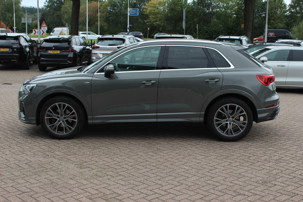 Audi Q3 35 TFSI S Line / CarPlay / Parkeerhulp V+A / 18'' / Sfeerverlichting / Elektr. stoelen / Matrix LED / Virtual Cockpit / Cruise Control
