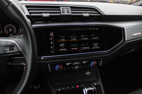 Audi Q3 35 TFSI S Line / CarPlay / Parkeerhulp V+A / 18'' / Sfeerverlichting / Elektr. stoelen / Matrix LED / Virtual Cockpit / Cruise Control