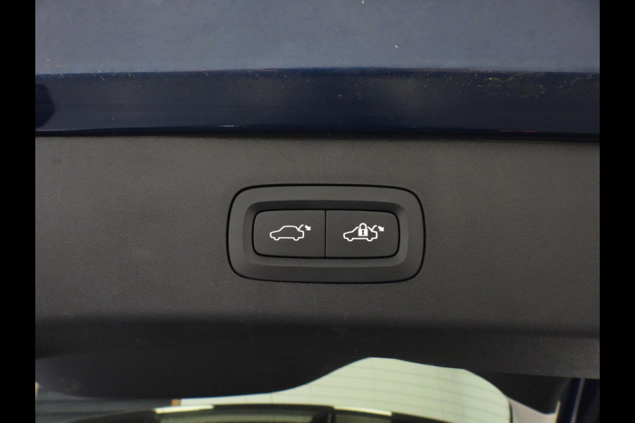 Lynk & Co 01 1.5 PHEV Plug-In NAVI/360CAM/SCHUIFDAK/LED/20"LMV!