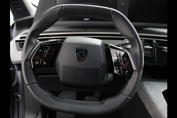Peugeot 5008 1.2 Hybrid 145pk Automaat Allure 7p Navigatie Apple Carplay/Android Auto Camera Climate control Dab Led Keyless start Lichtmetalen Velgen Parkeer sensoren