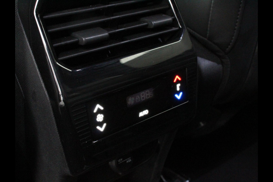 Peugeot 5008 1.2 Hybrid 145pk Automaat Allure 7p Navigatie Apple Carplay/Android Auto Camera Climate control Dab Led Keyless start Lichtmetalen Velgen Parkeer sensoren