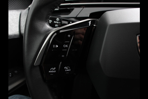 Peugeot 5008 1.2 Hybrid 145pk Automaat Allure 7p Navigatie Apple Carplay/Android Auto Camera Climate control Dab Led Keyless start Lichtmetalen Velgen Parkeer sensoren