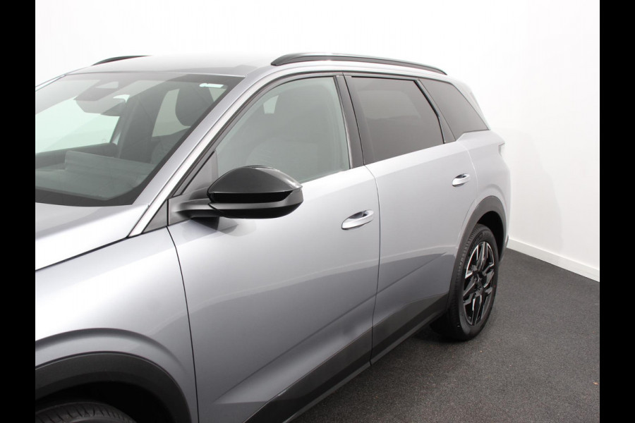 Peugeot 5008 1.2 Hybrid 145pk Automaat Allure 7p Navigatie Apple Carplay/Android Auto Camera Climate control Dab Led Keyless start Lichtmetalen Velgen Parkeer sensoren