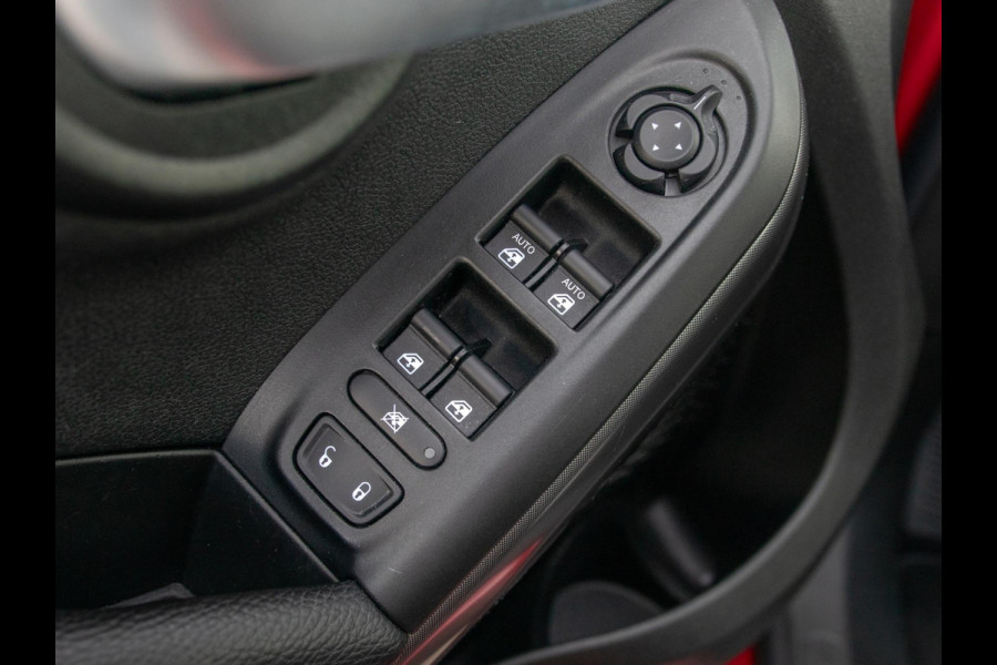 Fiat 500X Cross 1.0 GSE City Cross Opening Edition | Navigatie | Climate Control | Trekhaak |