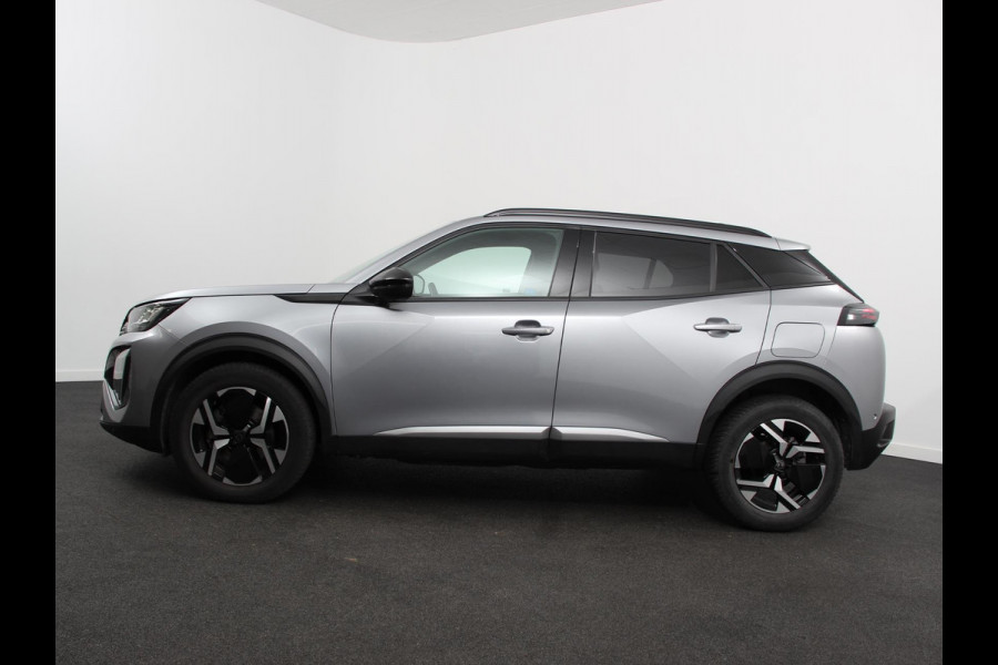 Peugeot 2008 1.2 Allure 136pk Hybrid Automaat Camera 360 Climate control Cruise control Adaptive Stoelverwarming Parkeersensoren Navigatie Apple Carplay/ Android Auto Lichtmetalen velgen Led