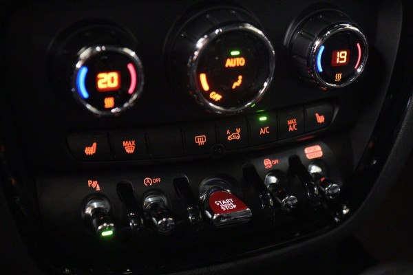 MINI Clubman 2.0 JCW ALL4 Thunder Pack PANO/CARPLAY/KEYLESS/ACC/VOL