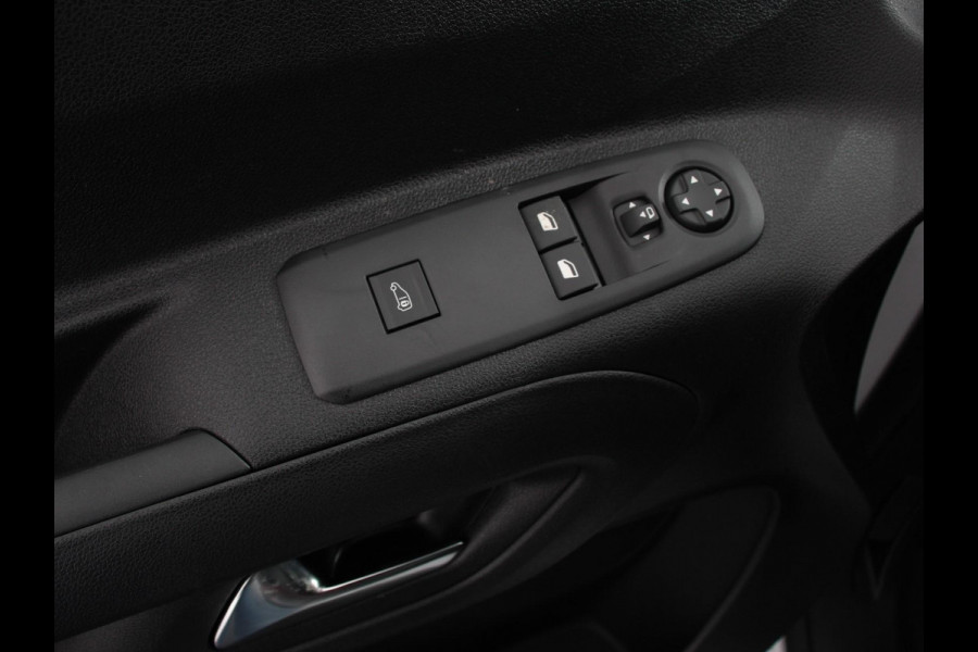 Opel Combo 1.5 BlueHDi 130 S&S L2 | Apple Carplay / Android Auto | Navigatie | Trekhaak | Airco | Camera | Cruise Control | Parkeersensoren V+A | DAB