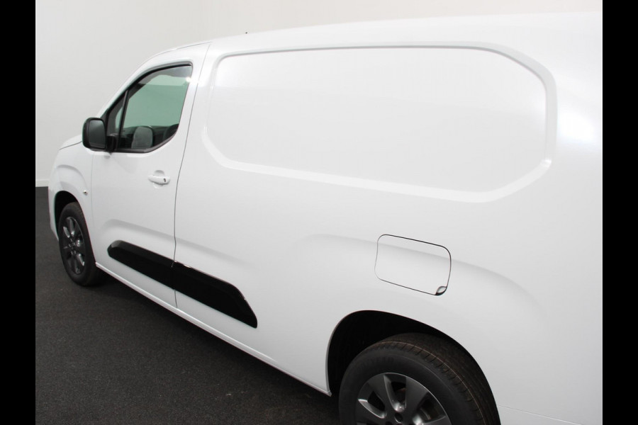 Opel Combo 1.5 BlueHDi 130 S&S L2 | Apple Carplay / Android Auto | Navigatie | Trekhaak | Airco | Camera | Cruise Control | Parkeersensoren V+A | DAB
