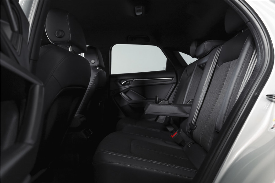 Audi Q3 Sportback 45 TFSI e 245 PK S Edition S-Line Orig. NL | Dig. Cockpit | Cruise | PDC | Camera | NAV+App. Connect | Elek. Klep | ECC | LM 20" |