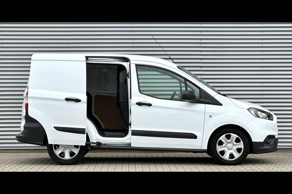 Ford Transit Courier 1.0 Trend Benzine