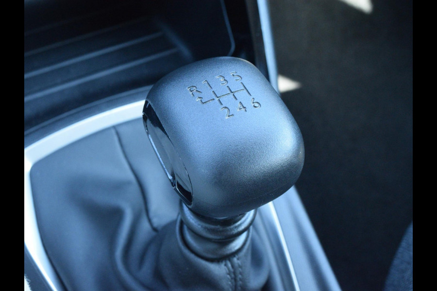 Peugeot 2008 1.2 PureTech Active Pack | 102 PK | NAVI | BLUETOOTH | PARKEERSENSOREN | CRUISE CONTROL | 74.834 KM
