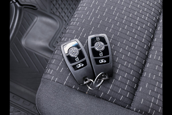 Mercedes-Benz Sprinter 317 CDI Pro L3H2 Elektrische Schuifdeur Distronic Navigatie LED Achteruitrijcamera Betimmering