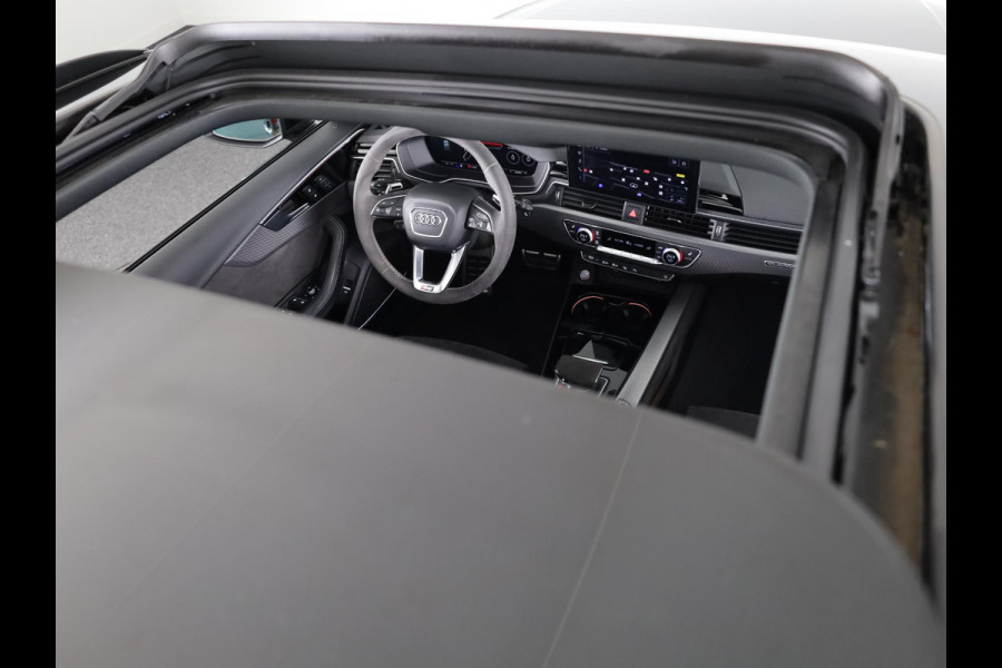 Audi A4 Avant 2.9 TFSI RS 4 quattro 450pk | Panoramadak | Adaptive cruise controle | Matrix | Trekhaak | Elektrisch verstelbare voorstoelen met geheugen | Stoelverwarming voor en achter