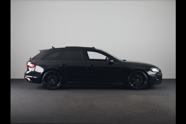 Audi A4 Avant 2.9 TFSI RS 4 quattro 450pk | Panoramadak | Adaptive cruise controle | Matrix | Trekhaak | Elektrisch verstelbare voorstoelen met geheugen | Stoelverwarming voor en achter