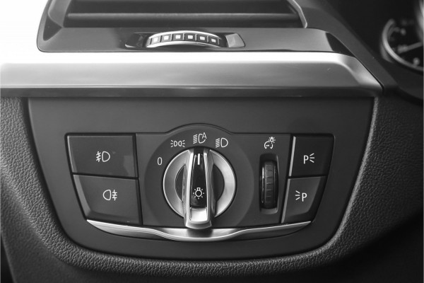 BMW X3 xDrive20i High Ex M-Sport Pano Leder LED 20"