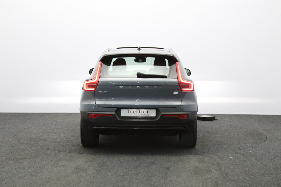Volvo XC40 Recharge Twin Ultimate 82 kWh 408 PK, SOH 93 %, Trekhaak, Panoramadak, Harman/kardon, 360 Camera, 4X Stoelverwarming