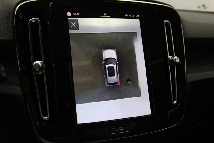 Volvo XC40 Recharge Twin Ultimate 82 kWh 408 PK, SOH 93 %, Trekhaak, Panoramadak, Harman/kardon, 360 Camera, 4X Stoelverwarming