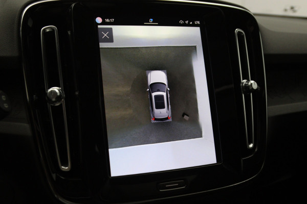 Volvo XC40 Recharge Twin Ultimate 82 kWh 408 PK, SOH 93 %, Trekhaak, Panoramadak, Harman/kardon, 360 Camera, 4X Stoelverwarming