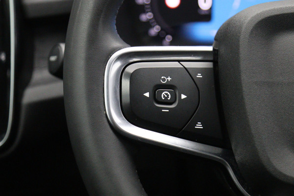 Volvo XC40 Recharge Twin Ultimate 82 kWh 408 PK, SOH 93 %, Trekhaak, Panoramadak, Harman/kardon, 360 Camera, 4X Stoelverwarming