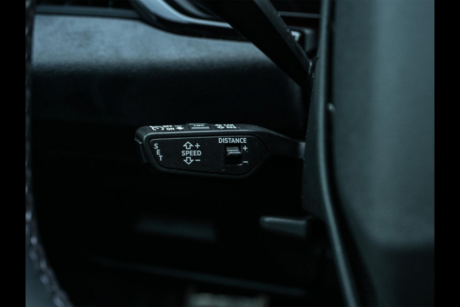 Audi A6 Avant 2.0 e-hybrid quattro S edition Competition | Panoramadak | 5 Jr Garantie | B&O | Achterasbesturing | Ambiance Interieur | 360 Camera | Trekhaak | Memory-Seat | Stoelverwarming | Passagiers Display | Active Cruise |