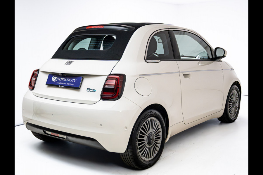 Fiat 500C Icon 42 kWh | Stoelverwarming | Camera | Cruise | PDC V+A | Apple Carplay/Android Auto | El.Kap Climate-Control, Lane-Assist, Side Assist