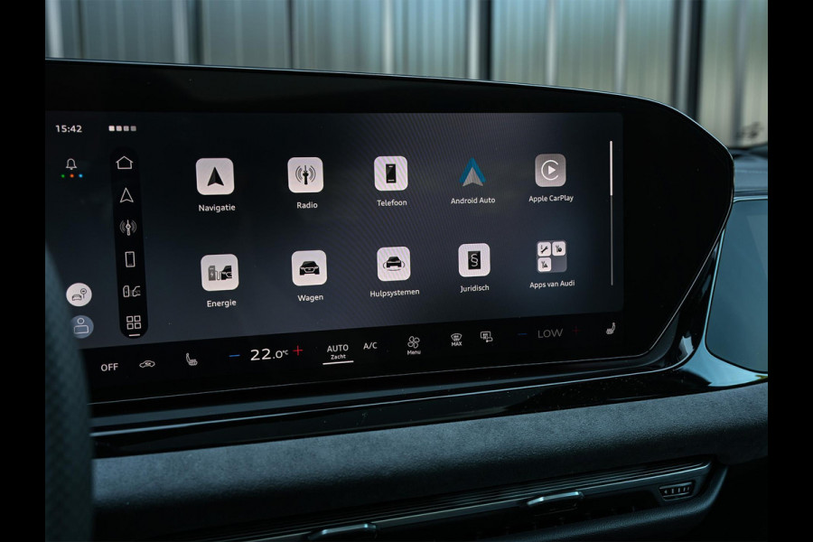 Audi A6 Avant 2.0 e-hybrid quattro S edition Competition | Panoramadak | 5 Jr Garantie | B&O | Achterasbesturing | Ambiance Interieur | 360 Camera | Trekhaak | Memory-Seat | Stoelverwarming | Passagiers Display | Active Cruise |