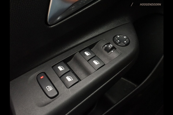 Opel Corsa 1.2 GS Line (APPLE CARPLAY,DIGITAAL COCKPIT,CAMERA,SPORTSTOELEN,ADAPTIVE CRUISE,STUUR-STOELVERWARMING,LM-VELGEN,LED))