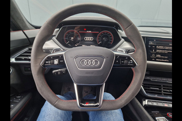 Audi e-tron GT RS 93 kWh/Luchtvering/BTW/Matrix/Carbon