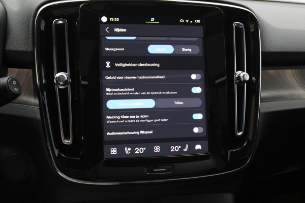 Volvo XC40 Recharge Twin Ultimate 82 kWh 408 PK, SOH 96 %, Panoramadak, Harman/Kardon, 360 Camera, 4X Stoelverwarming
