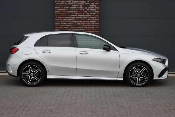 Mercedes-Benz A-Klasse 250 e AMG Line | Panoramadak | Memory | Distronic | HUD | Keyless Go | Advanced Sound System | Sfeerverlichting | Multibeam LED | Augmented Reality |