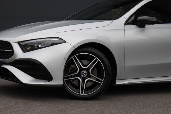 Mercedes-Benz A-Klasse 250 e AMG Line | Panoramadak | Memory | Distronic | HUD | Keyless Go | Advanced Sound System | Sfeerverlichting | Multibeam LED | Augmented Reality |