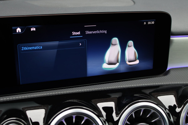Mercedes-Benz A-Klasse 250 e AMG Line | Panoramadak | Memory | Distronic | HUD | Keyless Go | Advanced Sound System | Sfeerverlichting | Multibeam LED | Augmented Reality |