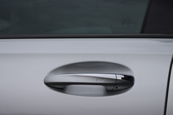 Mercedes-Benz A-Klasse 250 e AMG Line | Panoramadak | Memory | Distronic | HUD | Keyless Go | Advanced Sound System | Sfeerverlichting | Multibeam LED | Augmented Reality |