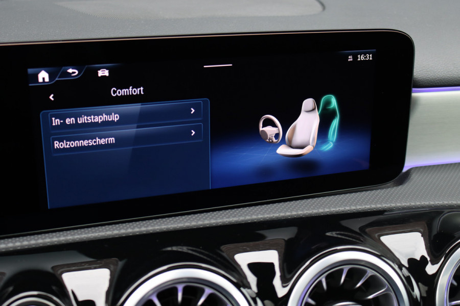 Mercedes-Benz A-Klasse 250 e AMG Line | Panoramadak | Memory | Distronic | HUD | Keyless Go | Advanced Sound System | Sfeerverlichting | Multibeam LED | Augmented Reality |