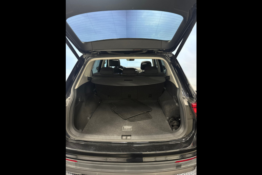 Volkswagen Tiguan Allspace 1.4 TSI Comfortline Business Navi | Clima | Cruise | PANO