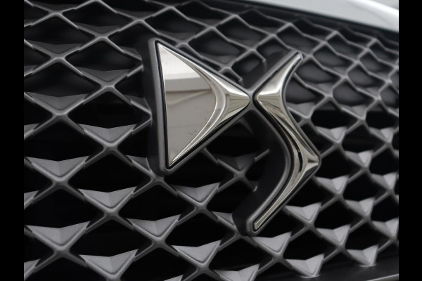 DS DS 3 Crossback E-Tense Performance Line 50 kWh | SOH 91.2% | Carplay | Dodehoek detectie | Cruise control | Climate control | Navigatie |