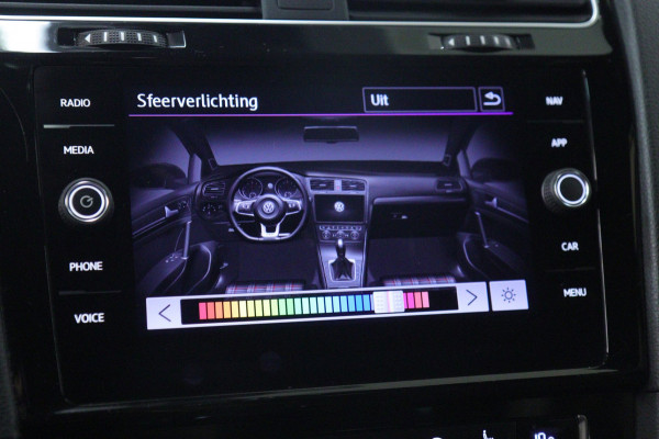Volkswagen Golf 2.0 TSI GTI Performance PANO/CARPLAY/STOELVER/CAM/ACC/VOL