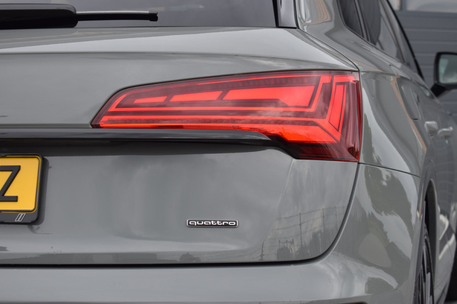 Audi Q5 50 TFSI e S-line | Luchtvering | Pano | Leer | Quantum Grijs