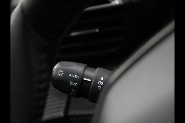Peugeot 208 1.2 PureTech Active [APPLE CARPLAY, ANDROID, CRUISE CONTROL, CLIMATE CONTROL, NAVIGATIE, BLUETOOTH, LED, RIJSTROOKASSISENT, NIEUWSTAAT]