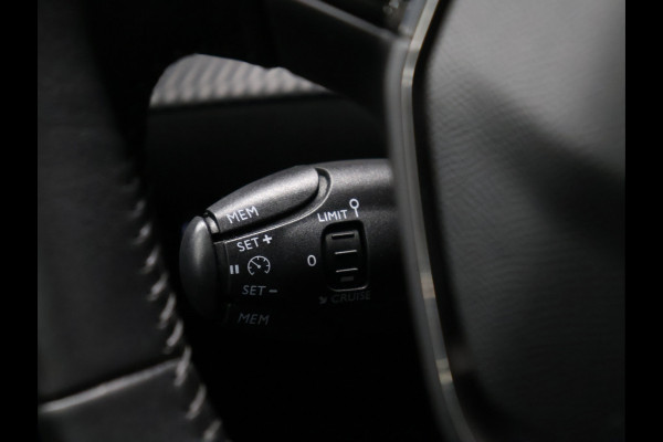 Peugeot 208 1.2 PureTech Active [APPLE CARPLAY, ANDROID, CRUISE CONTROL, CLIMATE CONTROL, NAVIGATIE, BLUETOOTH, LED, RIJSTROOKASSISENT, NIEUWSTAAT]