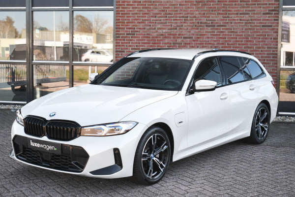 BMW 3 Serie Touring 320e M-Sport Shadowline Leder 18inch BTW-auto
