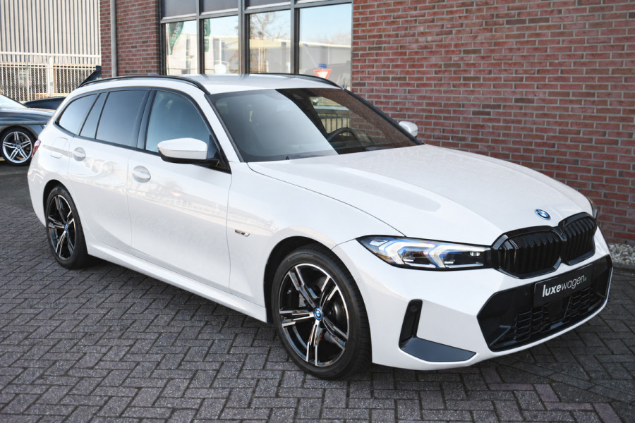 BMW 3 Serie Touring 320e M-Sport Shadowline Leder 18inch BTW-auto