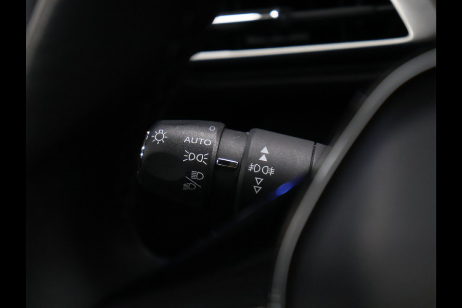 Peugeot 3008 1.2 PureTech Blue Lease Premium [SCHUIFKANTELDAK, TREKHAAK, APPLE CARPLAY, ANDROID, STOELVERWARMING, MEMORY SEATS, CRUISE CONTROL, CAMERA PDC V+A, FOCAL AUIDO SYSTEEM, DIGITAL DASH, DODE HOEKDETECTIE, NIEUWSTAAT]