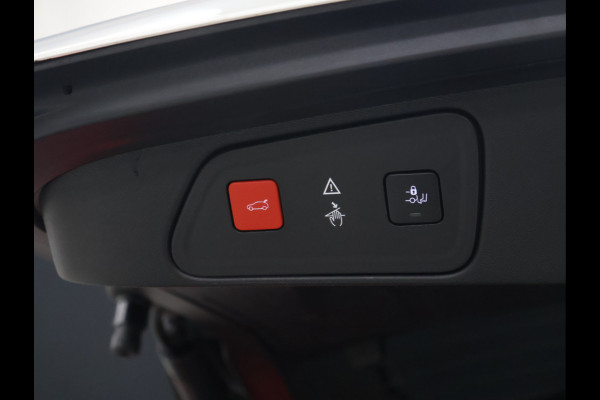Peugeot 3008 1.2 PureTech Blue Lease Premium [SCHUIFKANTELDAK, TREKHAAK, APPLE CARPLAY, ANDROID, STOELVERWARMING, MEMORY SEATS, CRUISE CONTROL, CAMERA PDC V+A, FOCAL AUIDO SYSTEEM, DIGITAL DASH, DODE HOEKDETECTIE, NIEUWSTAAT]