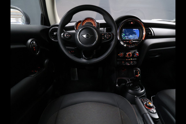 MINI 3-deurs 1.5 One Salt [APPLE CARPLAY, CRUISE CONTROL, SPORT STUUR LEDER, NAVIGATIE, AIRCO, START STOP SYSTEEM, MIDNIGHTBLACK METAAL LAK, ALARMKLASSE 3, NIEUWSTAAT]
