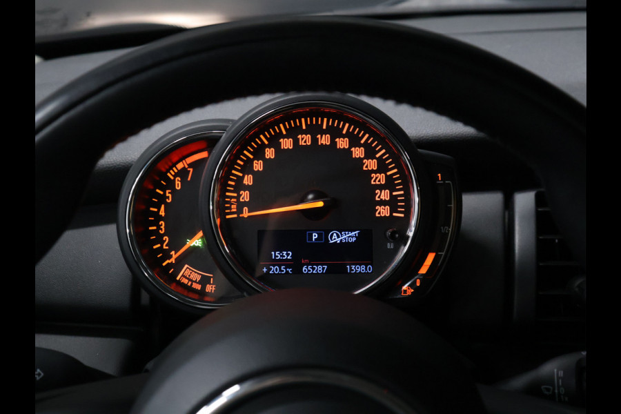 MINI 3-deurs 1.5 One Salt [APPLE CARPLAY, CRUISE CONTROL, SPORT STUUR LEDER, NAVIGATIE, AIRCO, START STOP SYSTEEM, MIDNIGHTBLACK METAAL LAK, ALARMKLASSE 3, NIEUWSTAAT]
