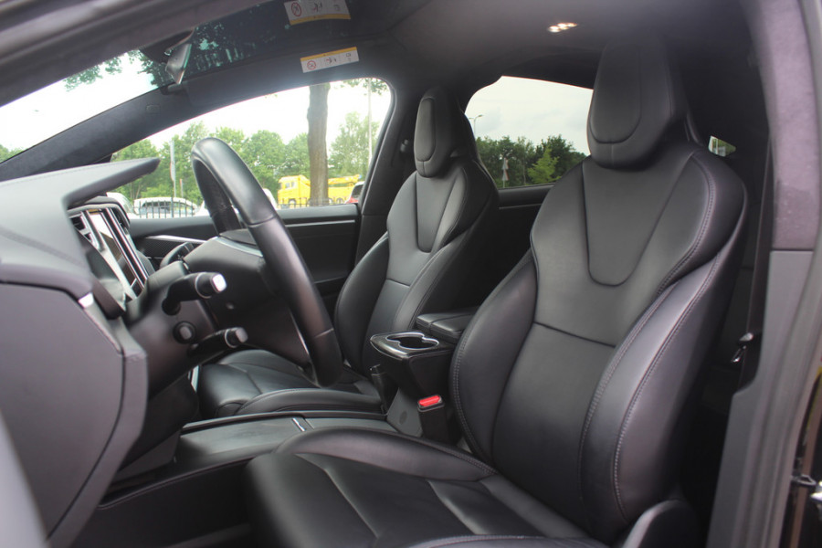 Tesla Model X 100D / 1e Eign. / Autopilot / Trekhaak / Panoramadak / 22'' / Luxe Leder / Luchtvering