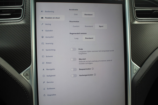 Tesla Model X 100D / 1e Eign. / Autopilot / Trekhaak / Panoramadak / 22'' / Luxe Leder / Luchtvering