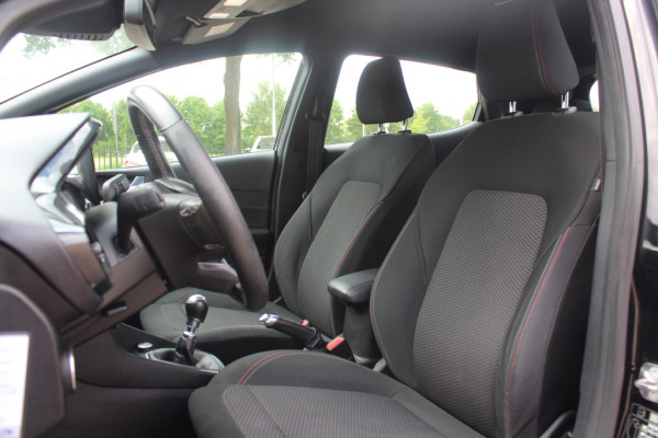 Ford Fiesta 1.0 EcoBoost ST-Line / CarPlay / Parkeerhulp achter / B&O / 17'' / DAB / Getint glas / Cruise Control