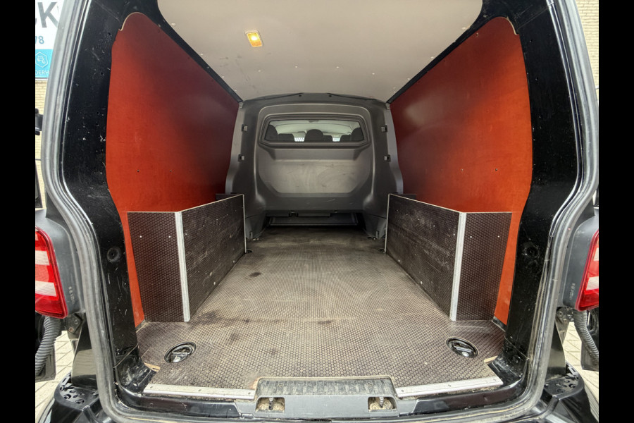 Volkswagen Transporter 2.0 TDI 204PK Euro 6 L2H1 DC Highline Cruise Control/lederen bekleding
